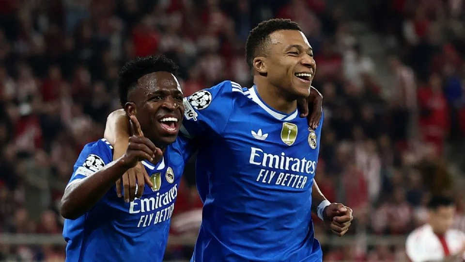 ¡Genio! Mbappé anota cuatro goles para la espectacular remontada del Real Madrid ante Olympiacos en la Champions