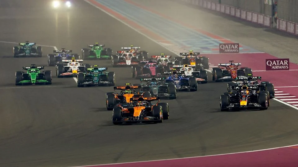 Max Verstappen se devora a los McLaren y gana el GP de Qatar: el título de Fórmula Uno se definirá en la última carrera