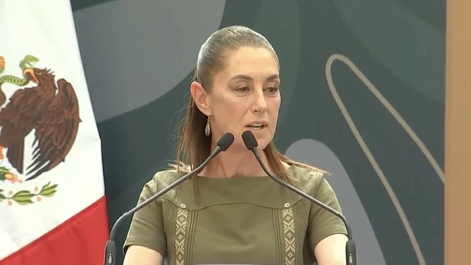 “Nos levantamos con una noticia muy bonita”: Sheinbaum celebra la reaparición de López Obrador para presentar su nuevo libro