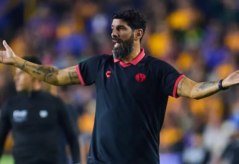 Abreu explota contra el arbitraje tras la eliminación de Xolos ante Tigres