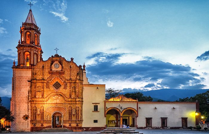 Impulsan turismo regional; brillan 8 Pueblos Mágicos