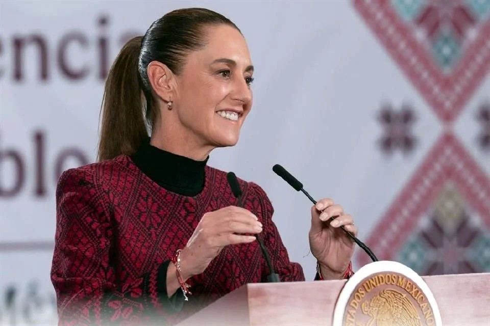 … Y Sheinbaum desea Feliz Navidad a México