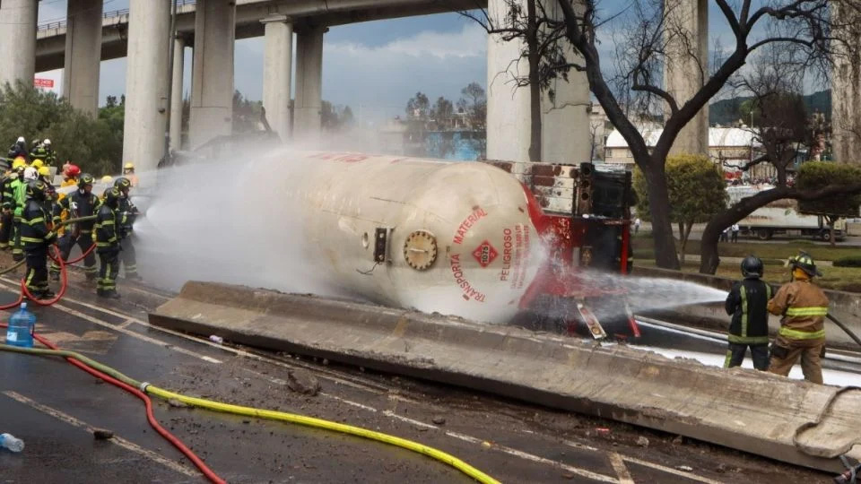 Acuerda CDMX 480 mdp para reparar daños tras explosión