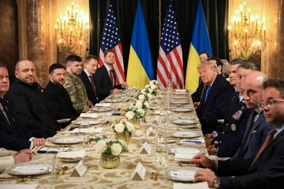 Trump, ante Zelenski: »O la guerra acaba ahora o durara mucho más»