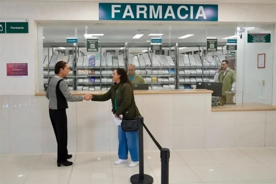 Presume Sheinbaum mejoría en entrega de medicamentos