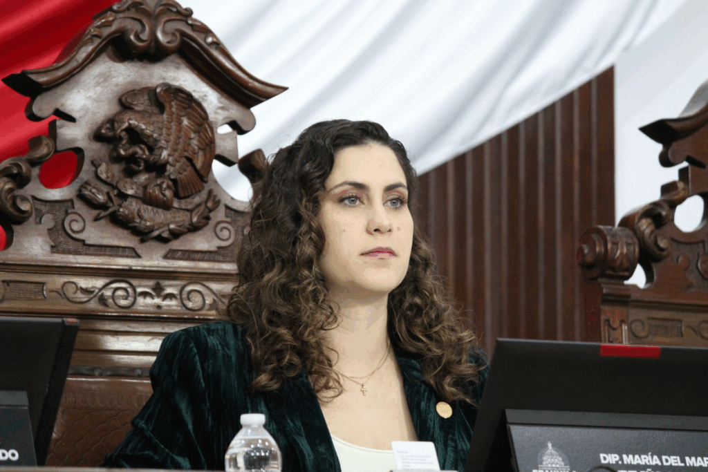 Renueva Congreso a su Mesa Directiva
