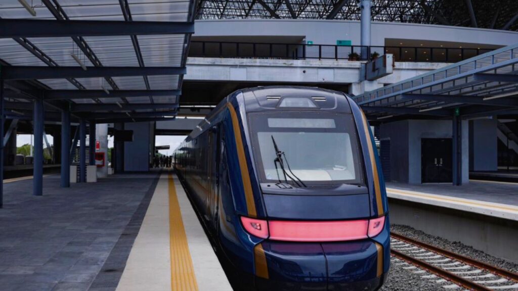 Van por estaciones del Tren Saltillo-N. Laredo