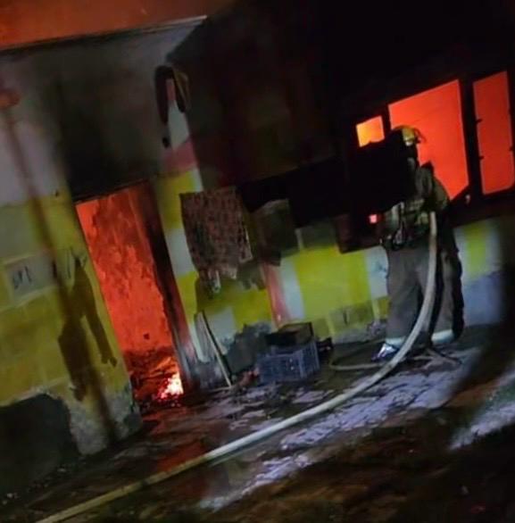 Veladora a la Santa Muerte desata infierno en vivienda
