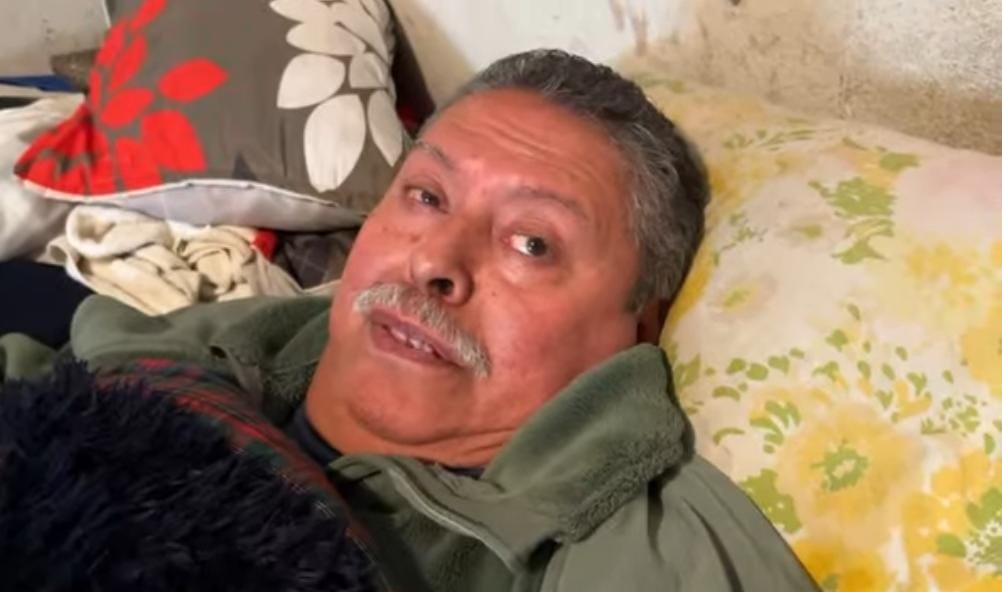 Ordena juez desalojar a postrado adulto mayor