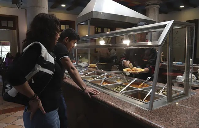 Alistan restauranteros saltillenses estrategias para el Mundial 2026