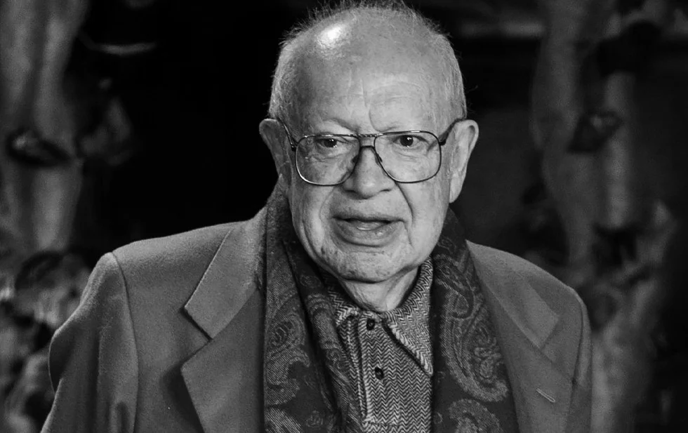 MUERE EDUARDO MANZANO