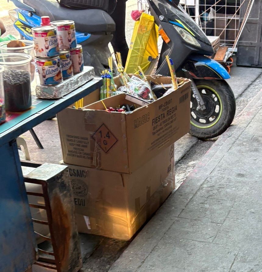 Ignoran comerciantes prohibición de cohetes