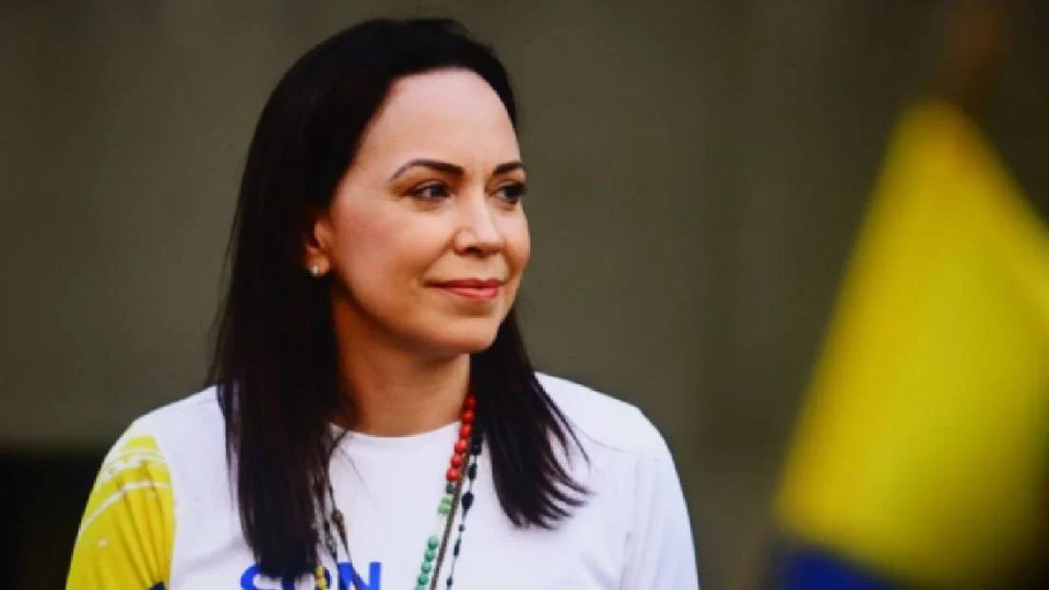 María Corina Machado saldrá de Venezuela y viajará a Oslo a recibir el Nobel de la Paz, afirma comité noruego
