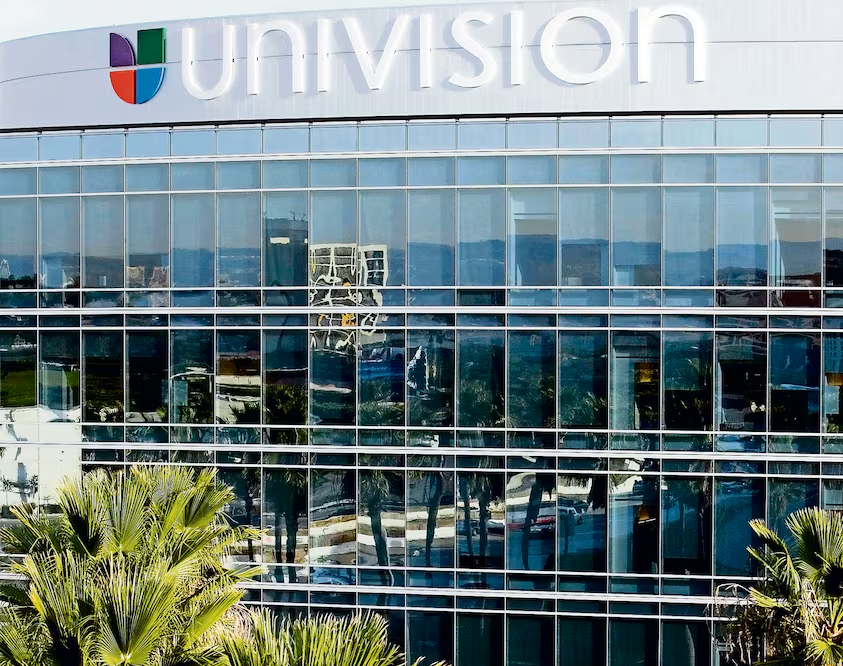 Publicidad del ICE cumple con criterios para su emisión, afirman Telemundo y Univision
