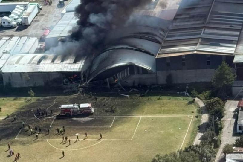 Fallecieron los 10 ocupantes del Jet que se desplomó en Toluca, Edomex