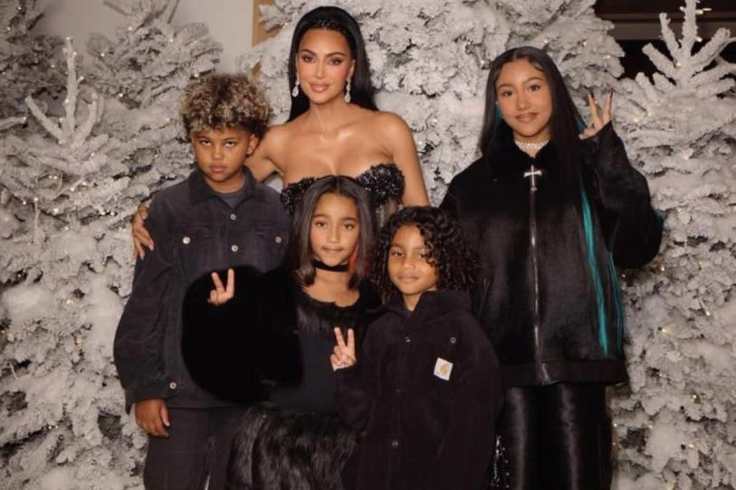 “Los cachorros no son peluches”: PETA arremete contra Kim Kardashian
