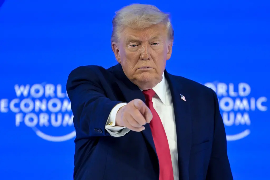 Trump culpa a demócratas de la muerte de manifestantes