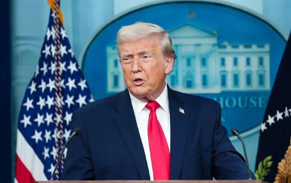 ‘Ya verán’, dice Trump sobre el plan para conseguir Groenlandia
