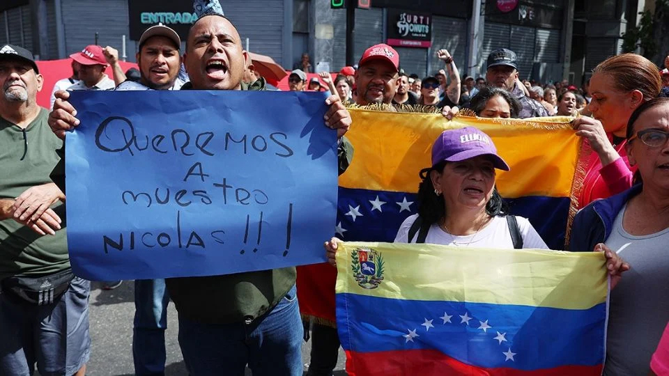 Afines al chavismo exigen la liberación de Maduro