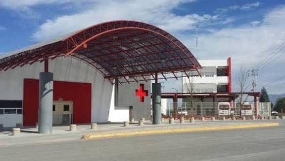 Bebé fallece atragantado con una hamburguesa