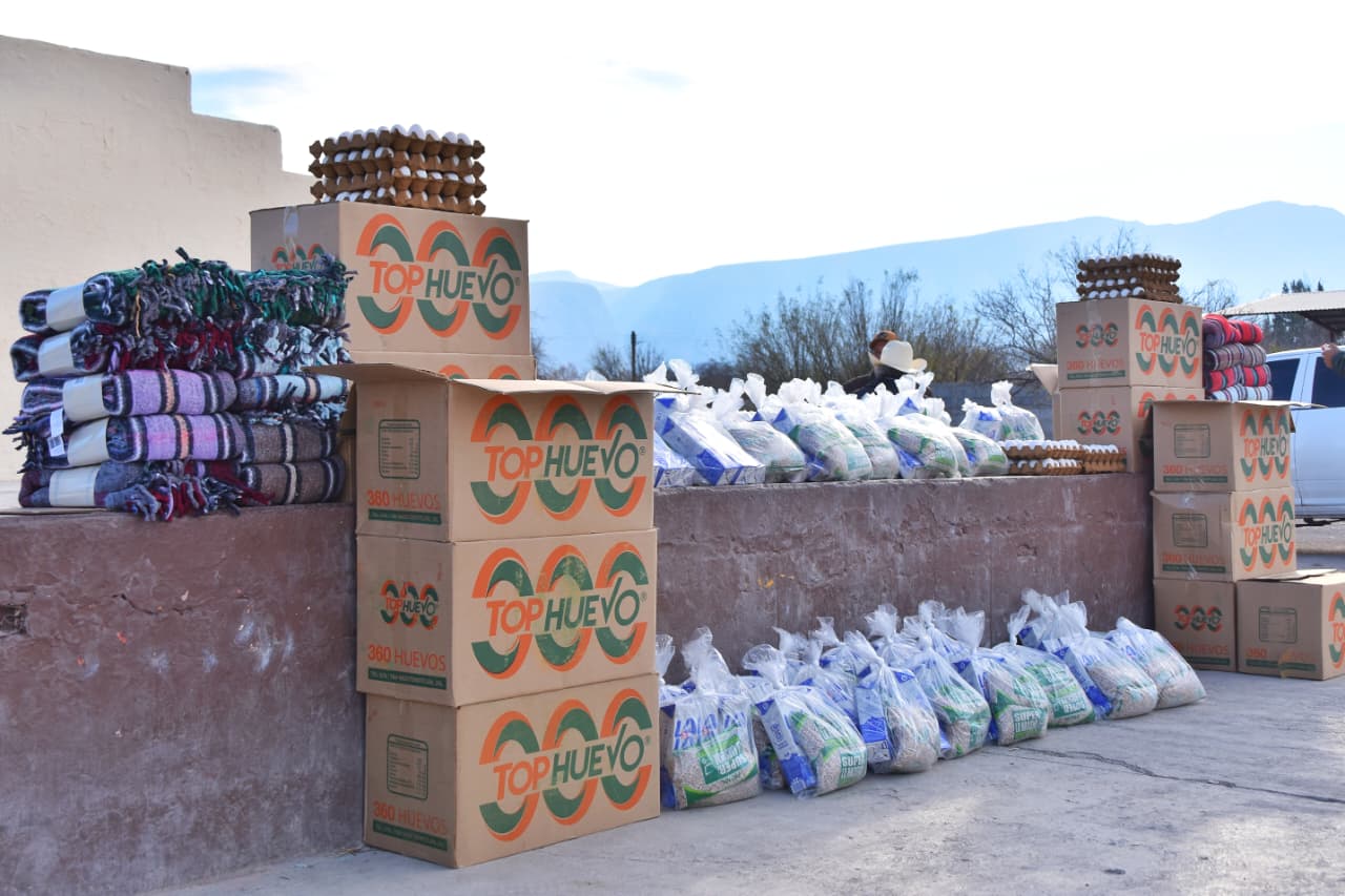 Fortalece Leija cercanía en comunidades rurales