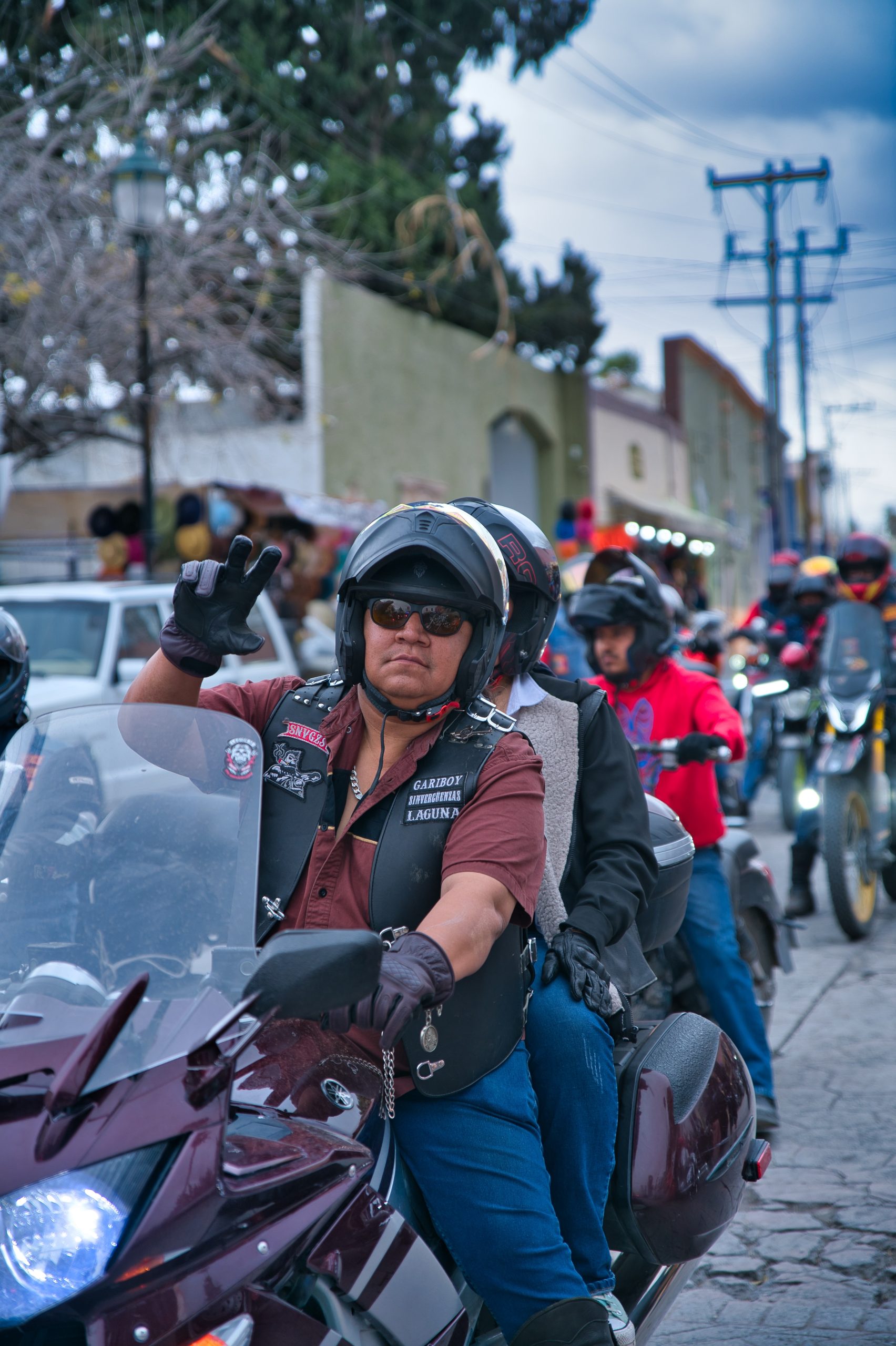 Recorren miles de motos Centro Histórico de Parras