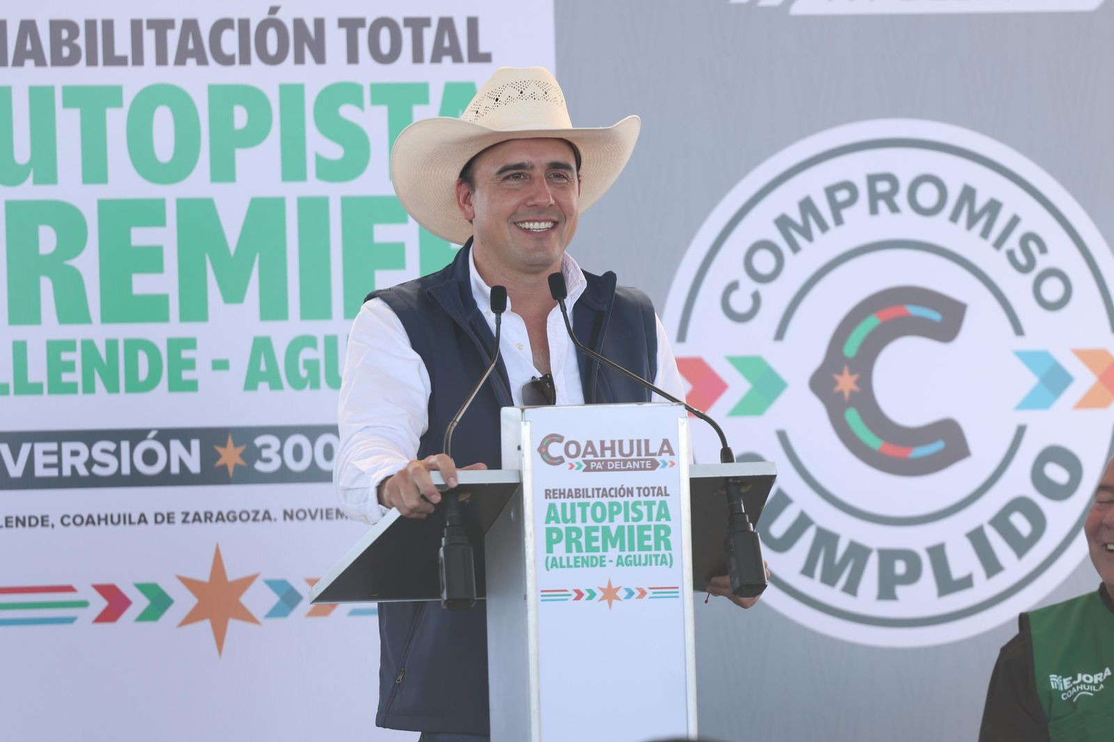 VIENEN PARA COAHUILA MEGAOBRAS: MANOLO