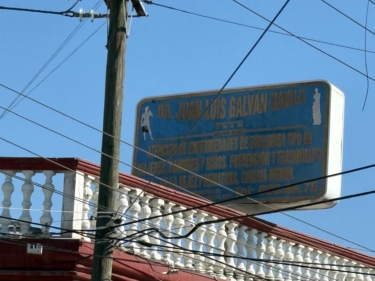 Clausuran quirófano de cirujano estético