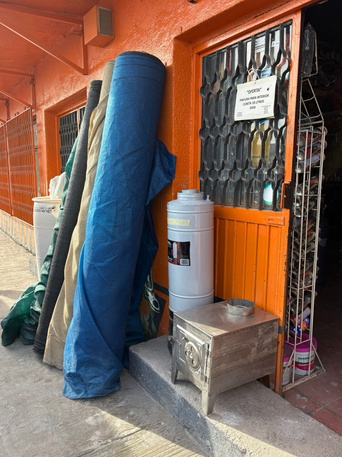Repunta la venta de aislantes de tubería
