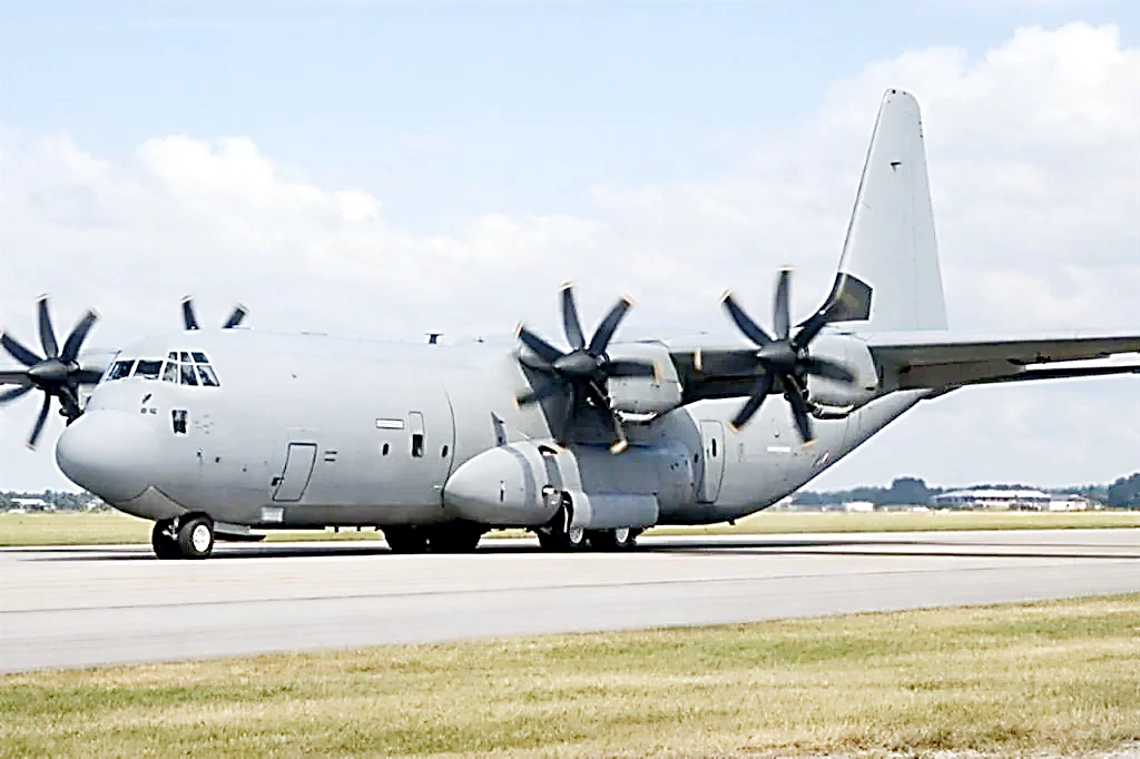 COMPRA FUERZA AÉREA MEXICANA UN AVIÓN DE CARGA C-130J A EU