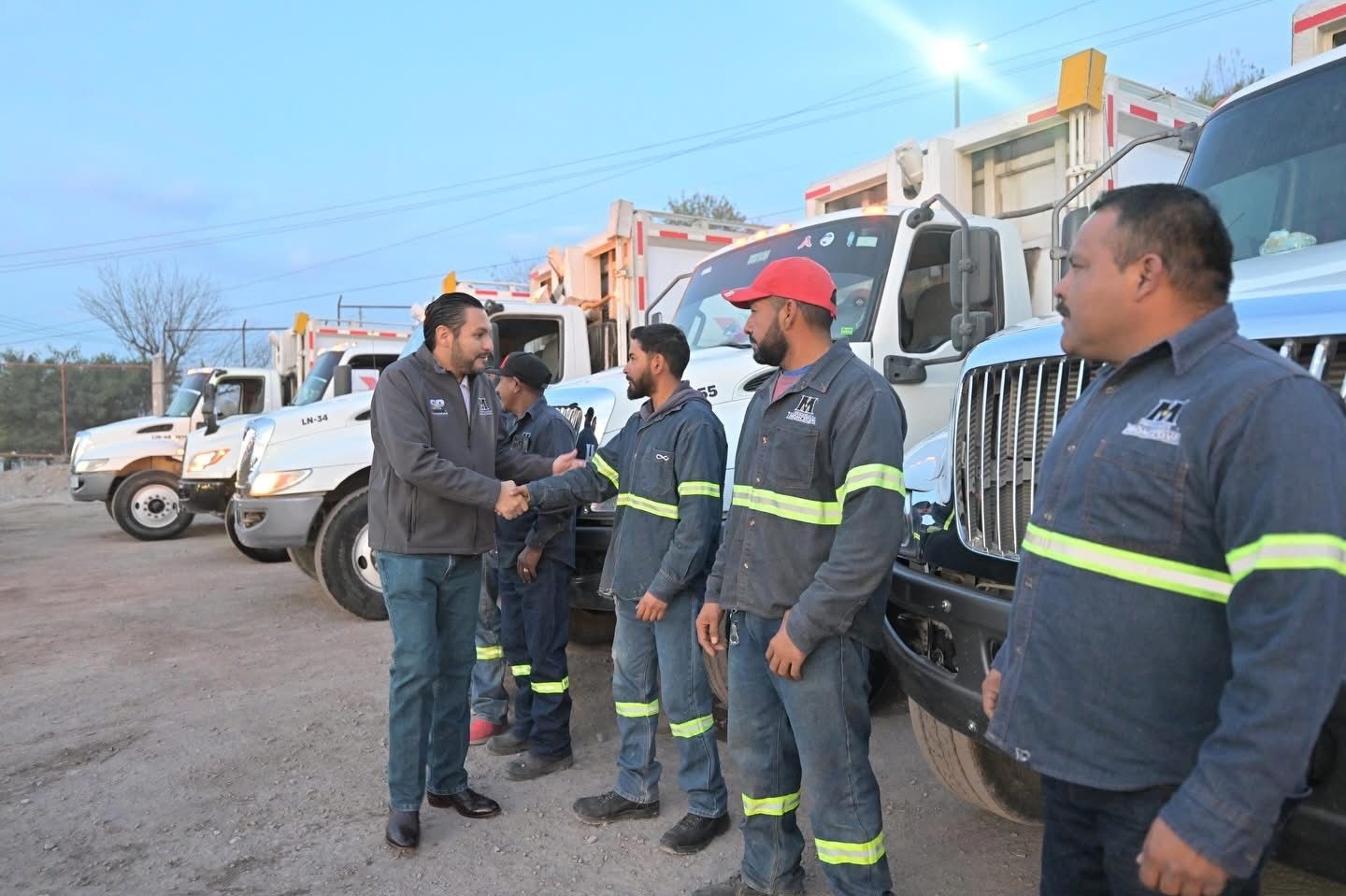 Reconoce Carlos Villarreal labor de Servicios Primarios
