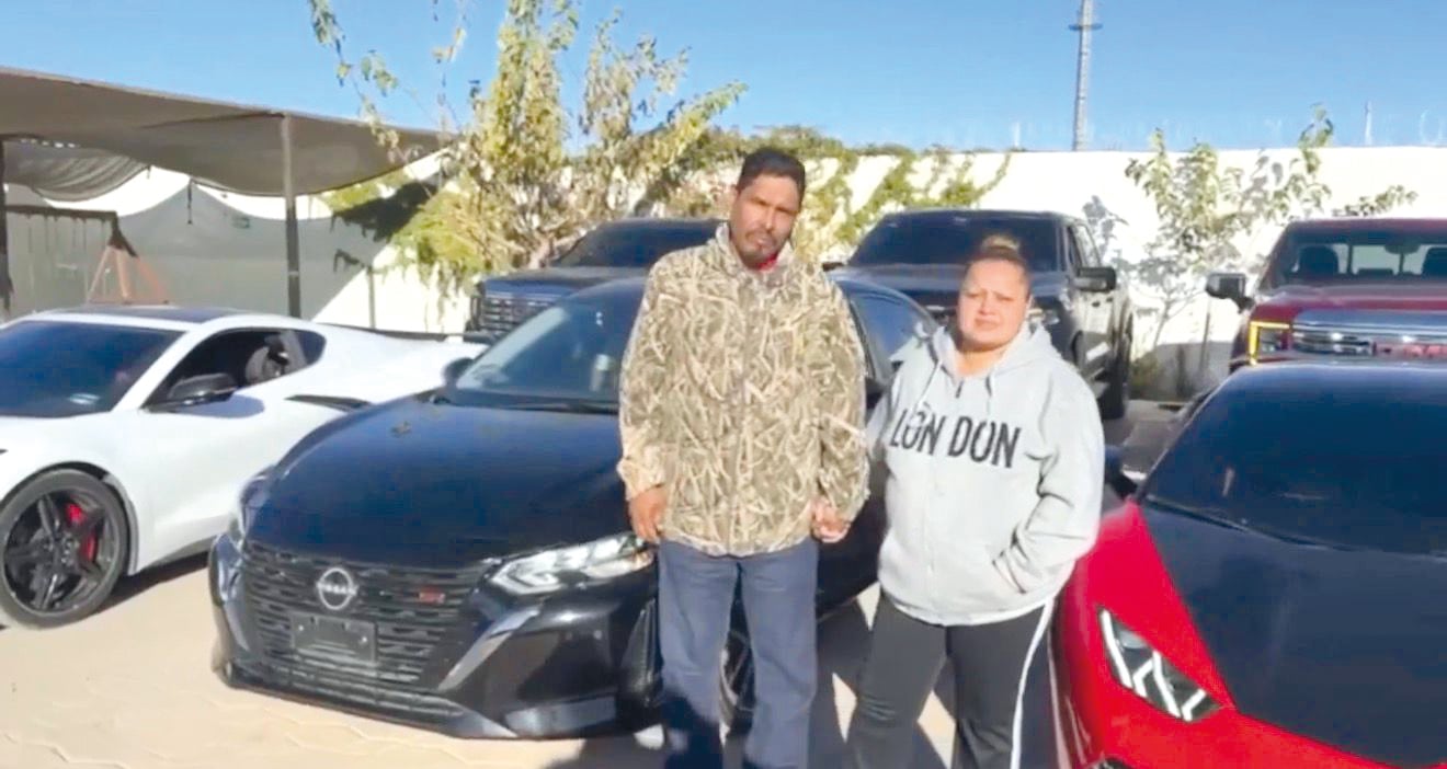 Gana monclovense auto Lamborghini