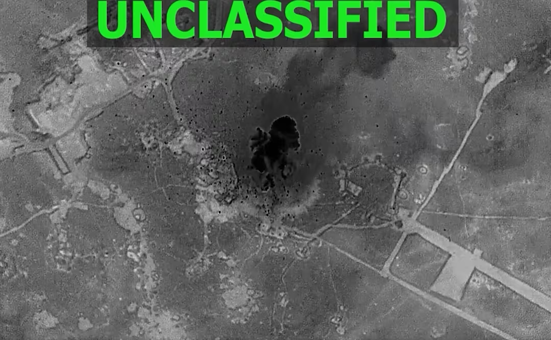 VIDEO: EU bombardea de nuevo al Estado Islámico en Siria; ataque es por la m*erte de 3 estadounidenses en Palmira