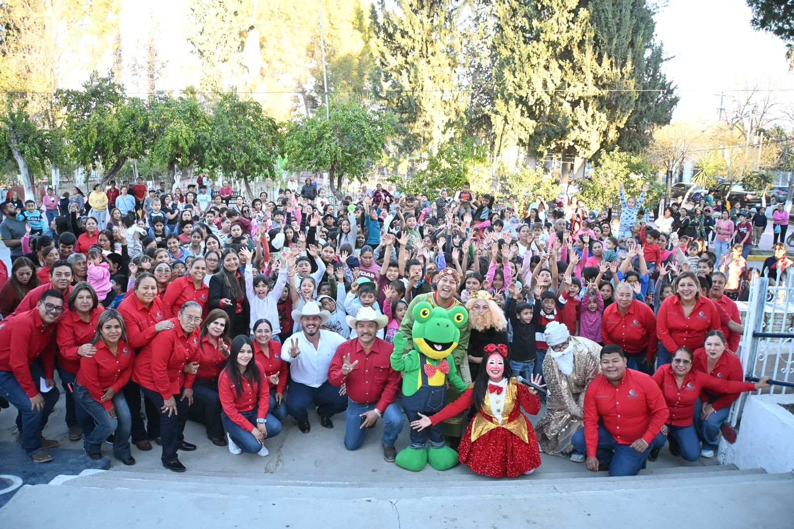 Ocampo se llenó de sonrisas con la tradicional Rosca de Reyes