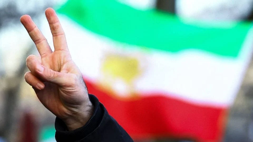 «Serán nuestro objetivo»: Irán amenaza con represalias a Estados Unidos en caso de un ataque
