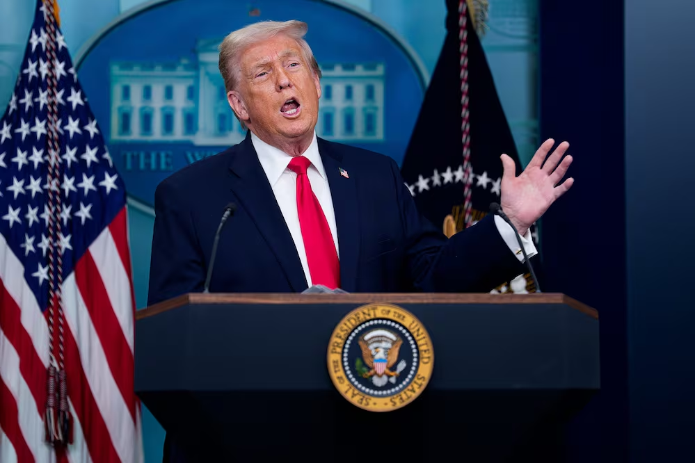 Trump insiste en que frenarán la dr*ga por tierra “en breve”; presume casi 100% de decomisos por mar