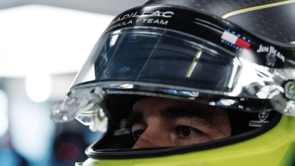 «Vamos a hacer historia juntos»: Checo Pérez estelariza el primer comercial de Cadillac en la Fórmula Uno
