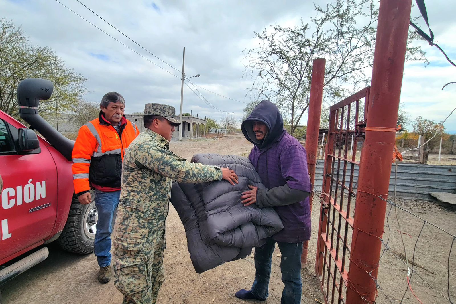 Unen esfuerzos en Operativo Abrigo SEDENA, Protección Civil y Seguridad Pública Municipal de Múzquiz