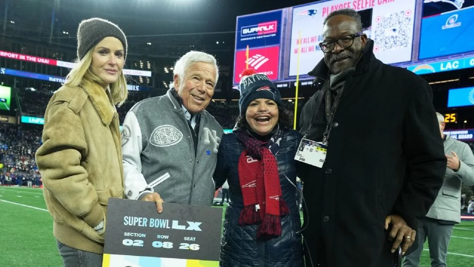 Fallece de cáncer enfermera altruista que era fan de los Patriots y que había sido premiada con boletos para el Super Bowl LX