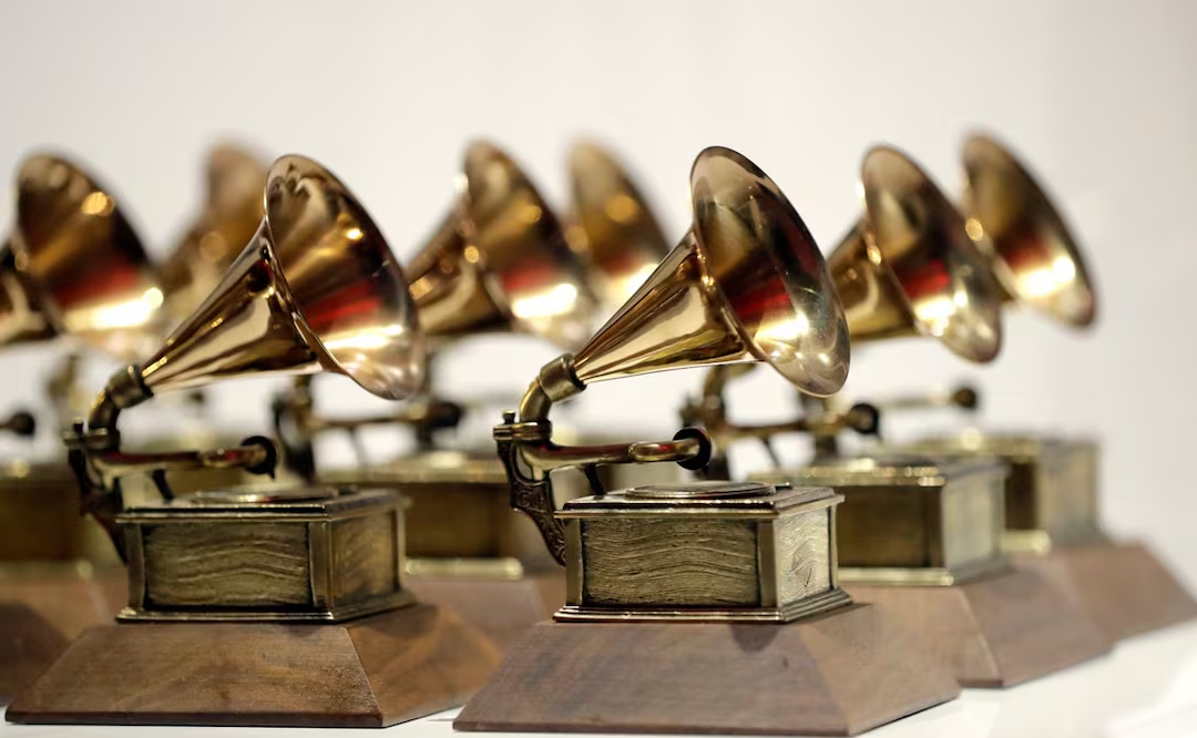 Premios Grammy 2026: Cuándo y dónde ver la gala que premia a lo mejor de la música