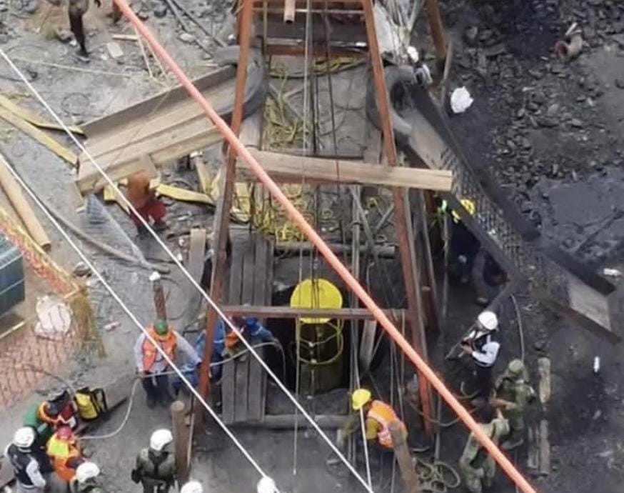 Reconocen avances en rescate de restos en Pasta de Conchos