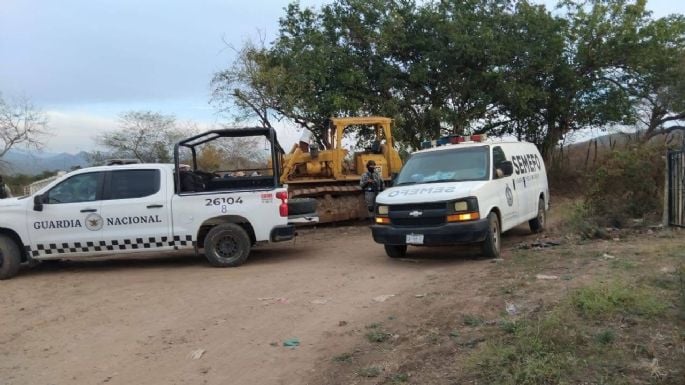 Identifican a dos de los 10 mineros secuestrados en fosa en Sinaloa