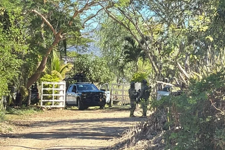 Atacan a Marina en Culiacán; detienen a 9 y abaten a uno