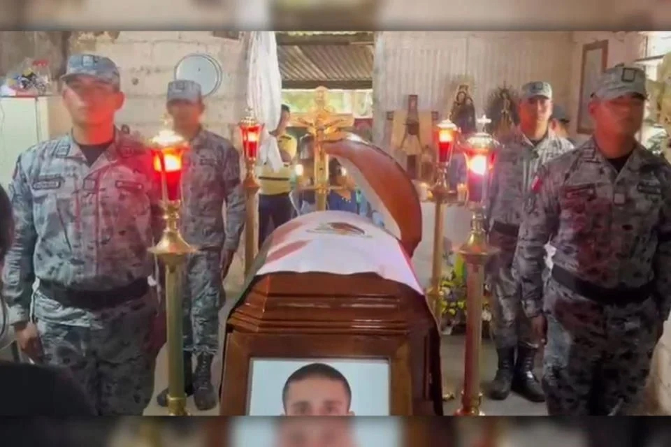 Despiden a elementos de GN caídos tras operativo