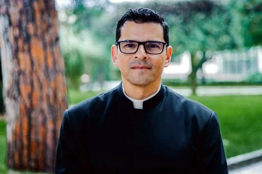Es mexicano el nuevo director de Legionarios