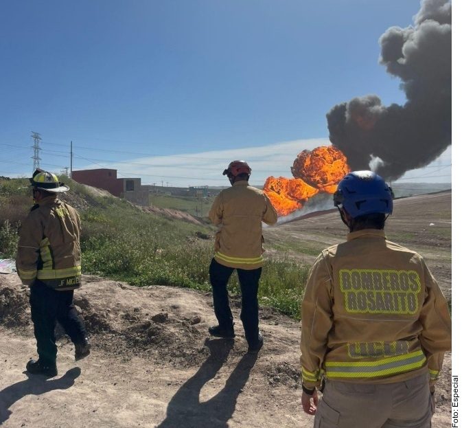 Se registra incendio en ducto de Pemex en BC