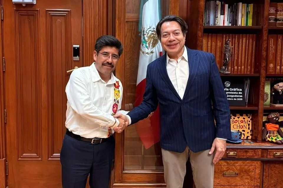 Critica Delgado lujos en la Corte…de antes