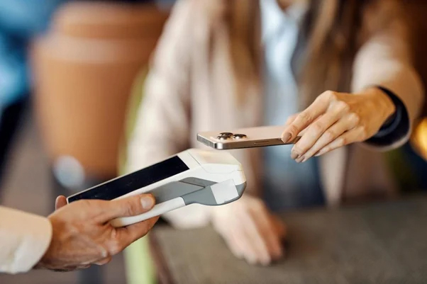 Cómo los beneficios de usar un punto de venta todo en uno transforman tu negocio