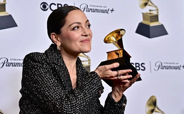 Se coronan mexicanos en los Grammys 2026