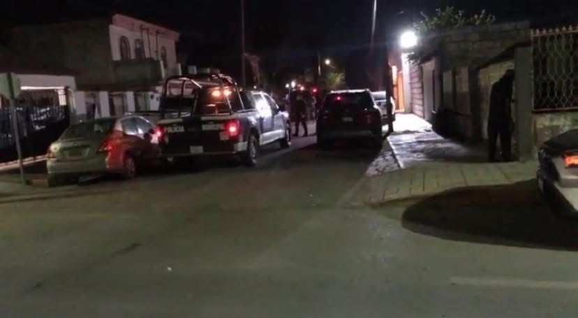 Catean casa de exlíder de Morena; detienen a su hijo 